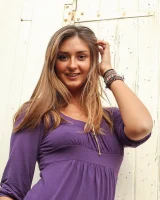 Girls Out West - 01-AdelBackyard0001