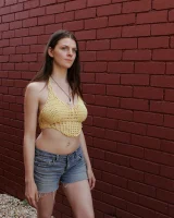 Girls Out West - 27-anais-hippie-chick-0027