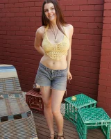 Girls Out West - 37-anais-hippie-chick-0038