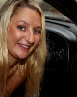 Girls Out West - 37-arabelle-car-0037