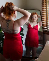 Girls Out West - 03-belle-h-mirror-mirror-0003