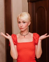 Girls Out West - 02-cherry-a-viktoria-tongue-bath-0002