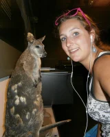 Girls Out West - 10-cleo-goes-to-sydney061