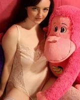 Girls Out West - 02-003