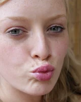 Girls Out West - 02-002