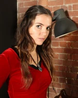 Girls Out West - 01-gloria_velvet-_001