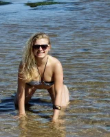 Girls Out West - 02-bikinis0002