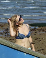 Girls Out West - 12-boat012