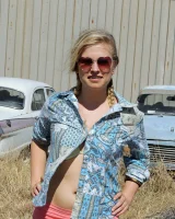 Girls Out West - 04-car004