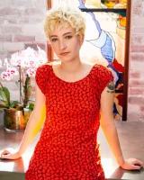 Girls Out West - 01-isla-consumed-0001