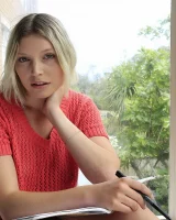 Girls Out West - 04-005