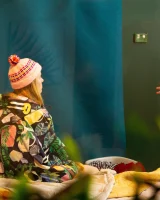 Girls Out West - 14-laura-bts-photoshoot-0014