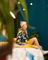 Girls Out West - 17-laura-bts-photoshoot-0017