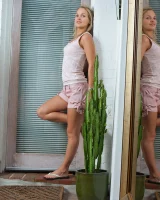 Girls Out West - 02-leigh_pinkshorts002