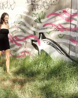 Girls Out West - 02-lisa-graffiti-0002