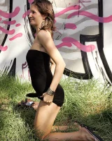 Girls Out West - 92-lisa-graffiti-0114