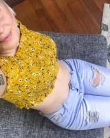 Girls Out West - 12-max-riesling-is-hot-0012