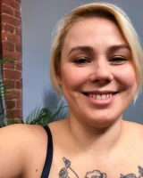 Girls Out West - 18-max-riesling-is-hot-0018