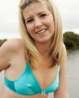 Girls Out West - 16-melaina_pier016