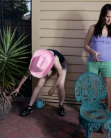 Girls Out West - 01-mia-garden-0001