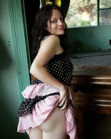 Girls Out West - 06-nari_party687