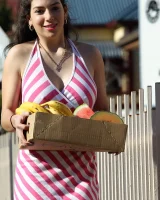 Girls Out West - 02-fruity002