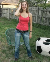 Girls Out West - 02-pam_lawn0002