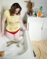 Girls Out West - 44-paula_in_bubbles071