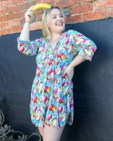 Girls Out West - 03-penelope-banana-03