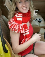 Girls Out West - 05-randy_car_vibes012