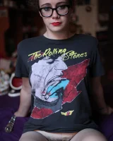 Girls Out West - 03-rosie_fucks_herself_003