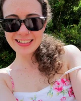 Girls Out West - 02-rosie-on-holiday-0002