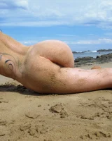 Girls Out West - 99-rosie-on-holiday-0121