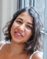 Girls Out West - 05-rubi_valentine_window_light-05