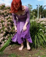 Girls Out West - 31-roadside055