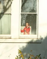 Girls Out West - 01-phone001