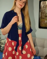 Girls Out West - 12-tahlia-debut-photos-0012