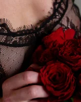 Girls Out West - 08-tally-wet-rose-0008